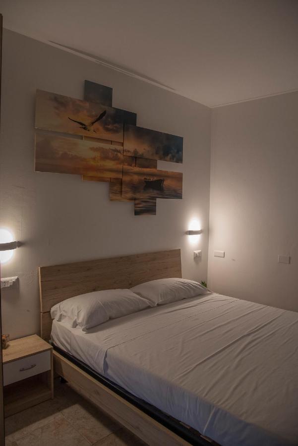 Queen Appartamenti E Camere Campofilone Bagian luar foto