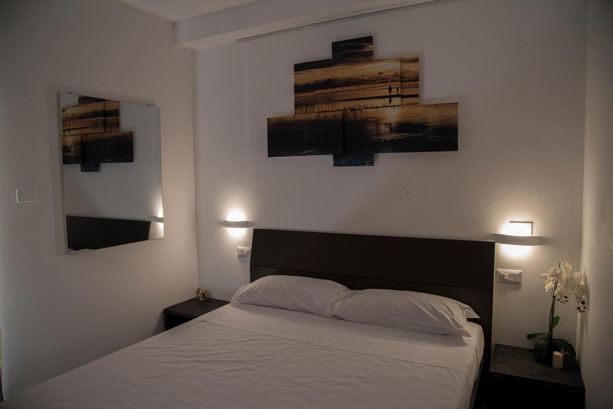 Queen Appartamenti E Camere Campofilone Bagian luar foto